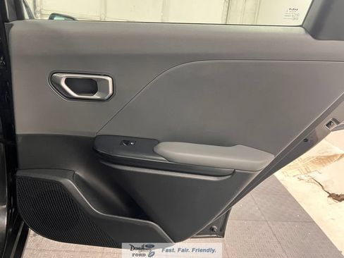 Used 2025 Kia K4 FWD image 31
