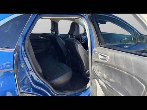 Used 2022 Ford Edge SEL w/ Convenience Package AWD/4WD image 12