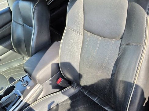 Used 2017 INFINITI QX60 Luxe AWD/4WD image 16