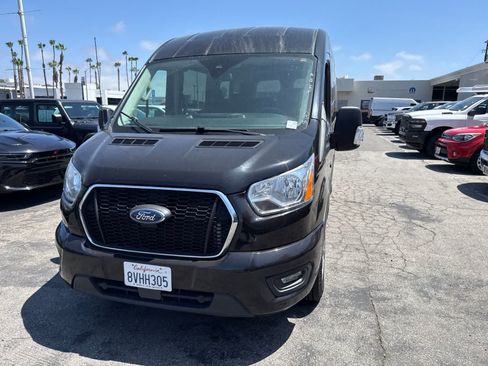 Used 2021 Ford Transit 350 XLT RWD image 4