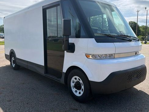 Used 2024 Chevrolet Brightdrop 600 w/ Commercial Equipment Package AWD/4WD image 3