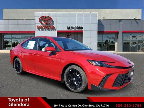 New 2026 Toyota Camry SE image 1