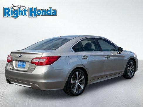 Used 2015 Subaru Legacy 2.5i Limited AWD/4WD image 8