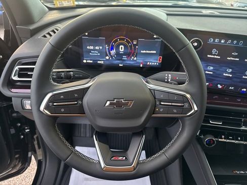 New 2026 Chevrolet Traverse Z71 w/ Driver Confidence Package image 12