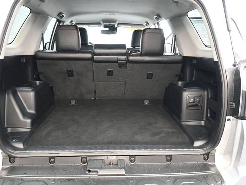 Used 2021 Toyota 4Runner TRD Off-Road Premium image 16