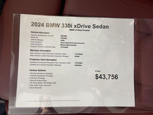 Certified 2024 BMW 330i xDrive Sedan w/ Premium Package AWD/4WD image 18