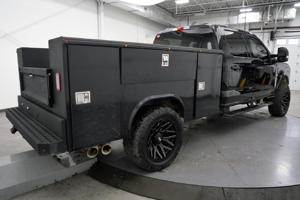 Used 2023 Ford F350 XLT w/ Snow Plow Prep Package AWD/4WD image 8
