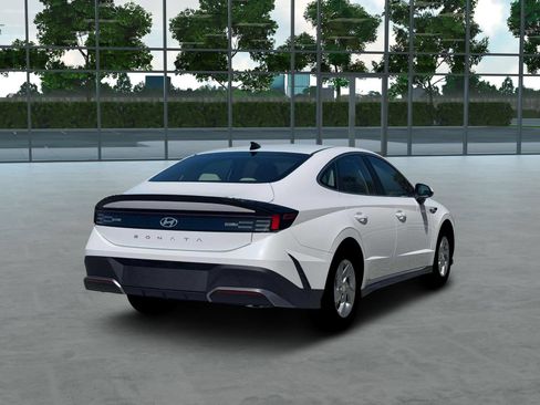Certified 2026 Hyundai Sonata SE FWD image 7