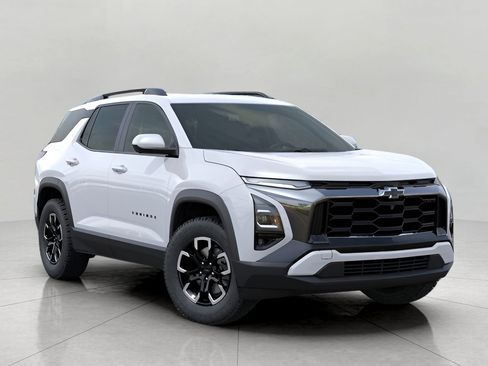 New 2026 Chevrolet Equinox ACTIV w/ Convenience Package III AWD/4WD image 1