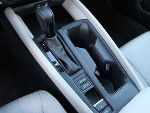 Used 2024 Honda Accord EX image 27