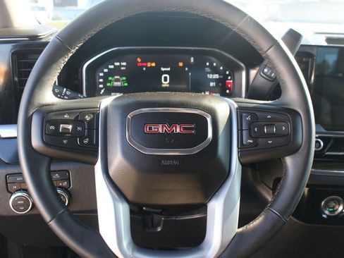 Used 2023 GMC Sierra 1500 Elevation AWD/4WD image 19