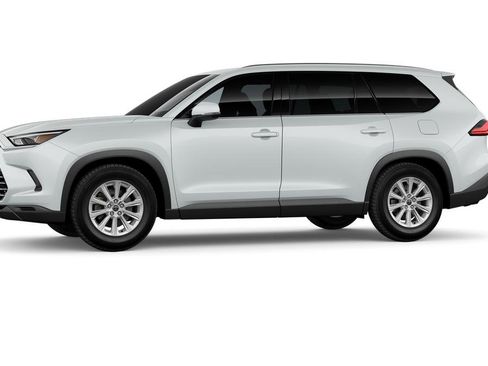 New 2026 Toyota Grand Highlander XLE image 3