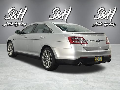 Used 2016 Ford Taurus Limited w/ Equipment Group 301A AWD/4WD image 22