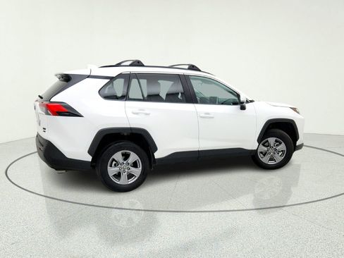 Used 2024 Toyota RAV4 XLE AWD/4WD image 8