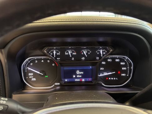Used 2021 GMC Sierra 1500 SLT w/ SLT Convenience Package AWD/4WD image 21