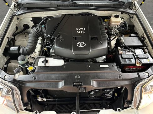 Used 2008 Toyota 4Runner Sport AWD/4WD image 31