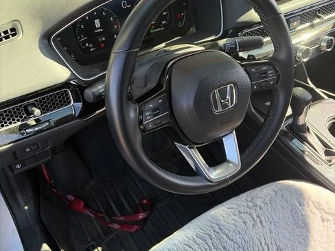 Used 2024 Honda Civic Touring image 8