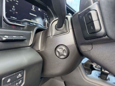 Used 2023 GMC Sierra 1500 AT4 w/ AT4 Premium Package image 28