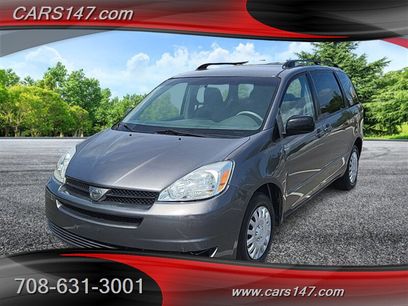 Used 2005 Toyota Sienna LE w/ LE Pkg 2