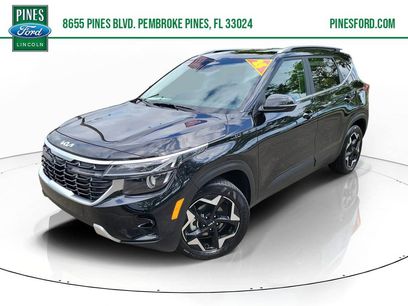 Used 2025 Kia Seltos EX w/ EX Sunroof Package