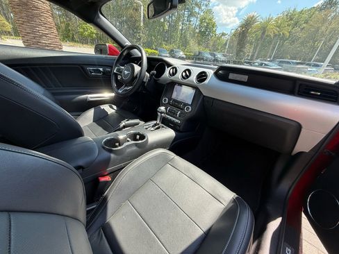 Used 2017 Ford Mustang GT Premium w/ Equipment Group 401A image 23