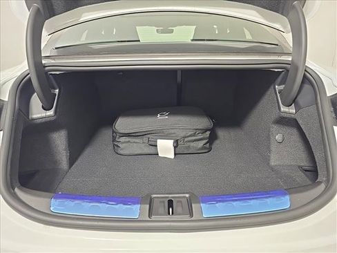 Used 2026 Porsche Taycan GTS image 13