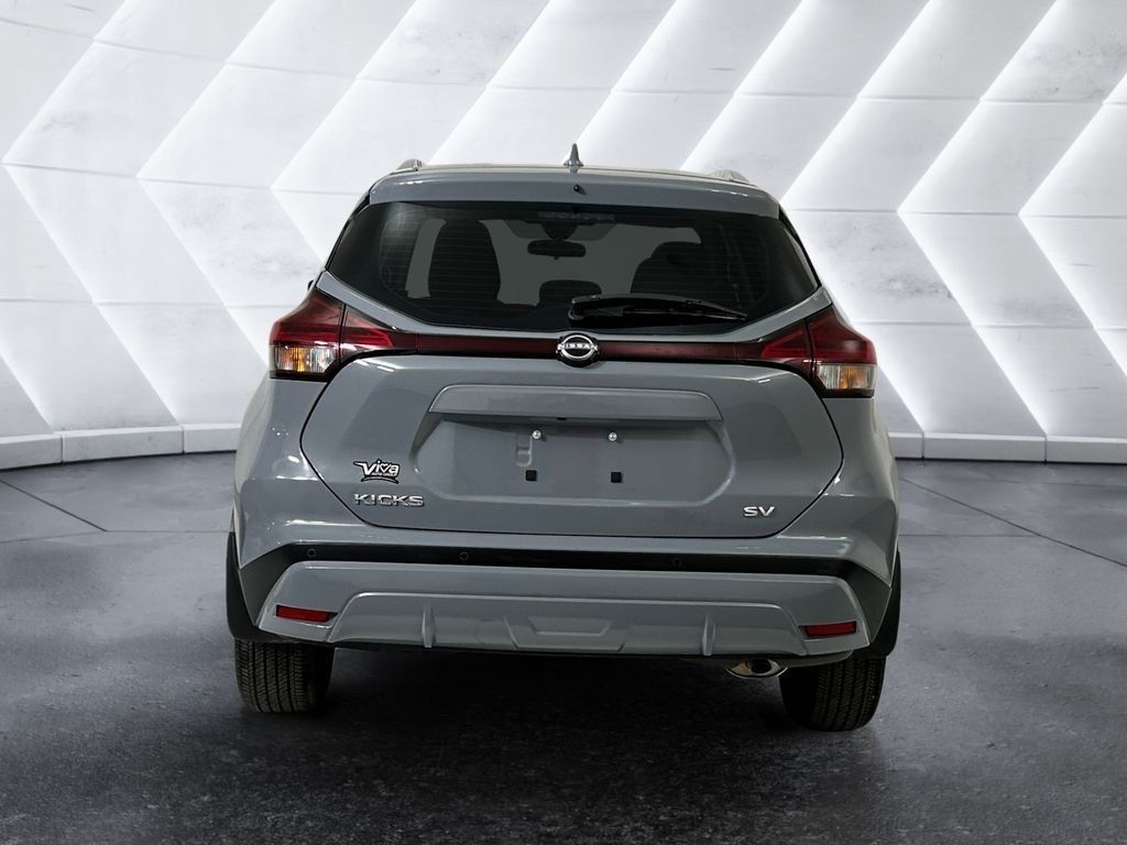 Used 2024 Nissan Kicks SV FWD image 5