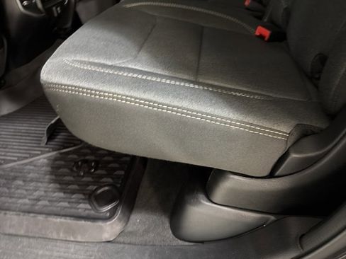 Used 2020 RAM 1500 Big Horn AWD/4WD image 22