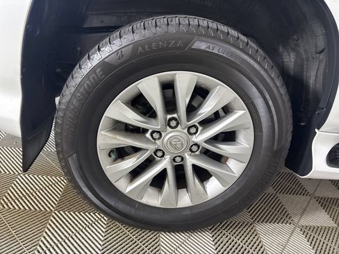 Used 2021 Lexus GX 460 Premium w/ Premium Package AWD/4WD image 36