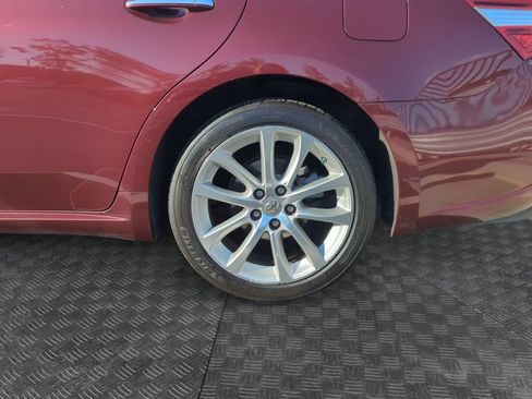 Used 2013 Toyota Avalon Limited FWD image 13
