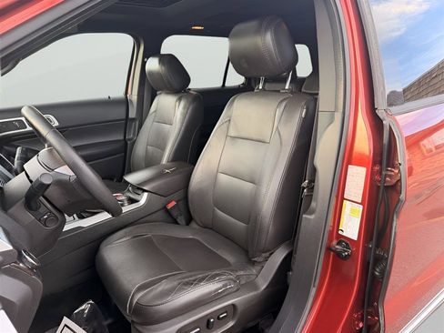 Used 2014 Ford Explorer Limited w/ Equipment Group 302A image 13