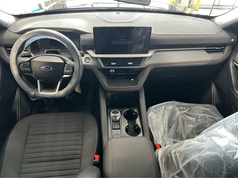 New 2026 Ford Explorer ST-Line AWD/4WD image 12