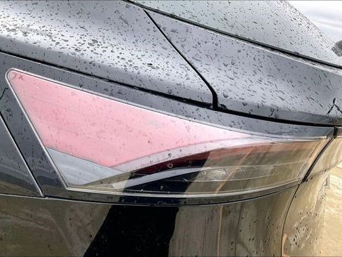 Used 2023 Nissan Ariya AWD image 35