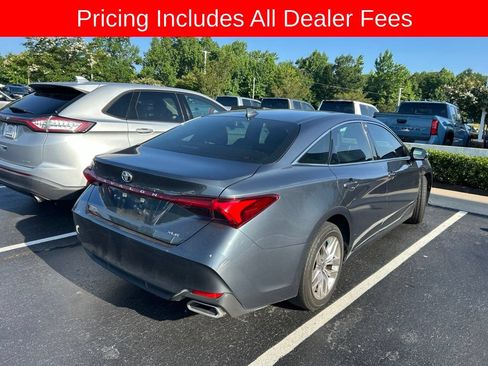 Used 2020 Toyota Avalon XLE FWD image 5