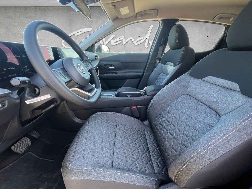 New 2026 Nissan Kicks SV w/ Cold Weather Package FWD image 20