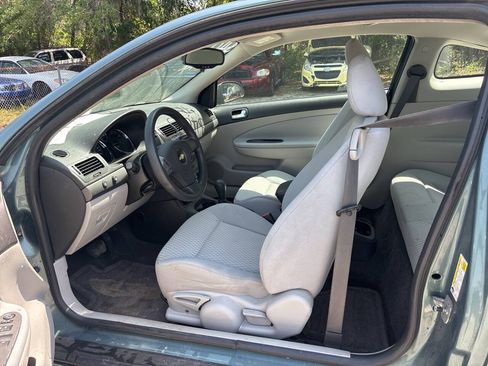 Used 2009 Chevrolet Cobalt LT FWD image 9