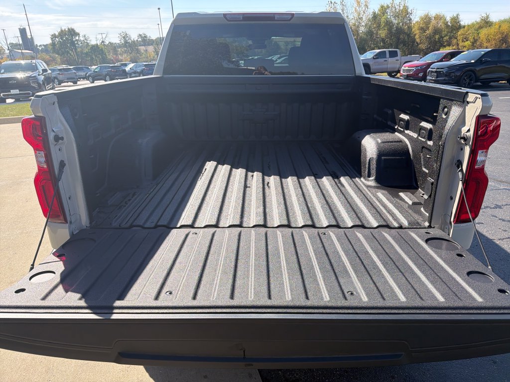 New 2026 Chevrolet Silverado 1500 RST w/ RST Select Package AWD/4WD image 17