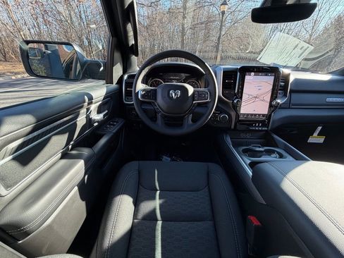 New 2026 RAM 1500 4x4 Crew Cab image 14