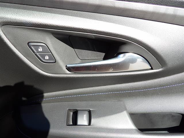 Used 2024 Buick Envista Sport Touring w/ Convenience I Package FWD image 37