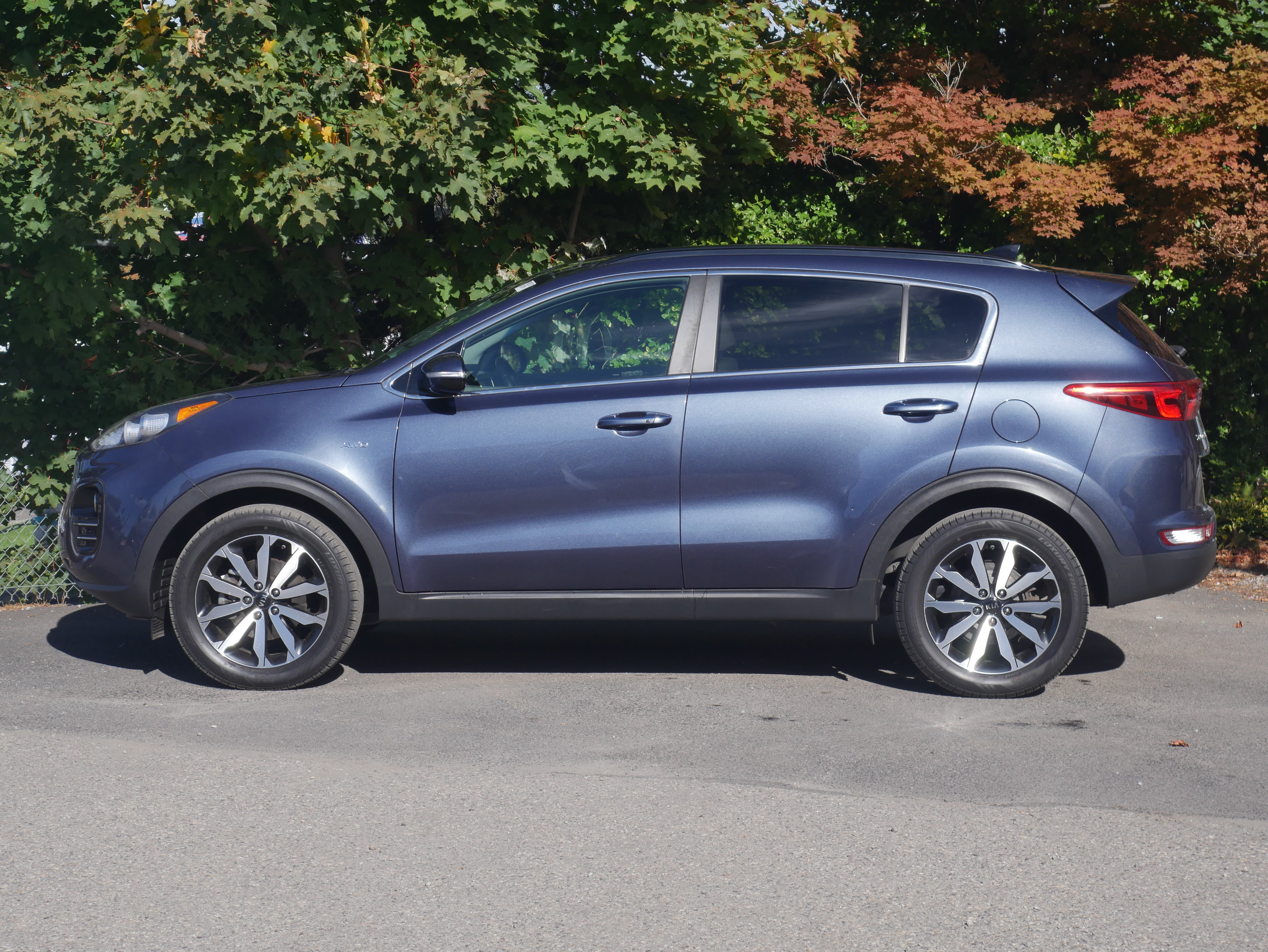Used 2018 Kia Sportage EX w/ EX Premium Package AWD/4WD image 16