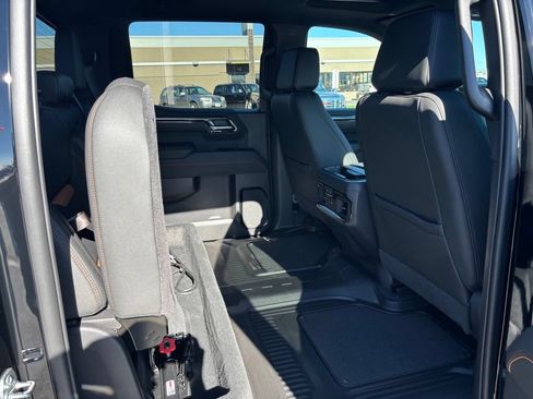 Used 2026 GMC Sierra 1500 AT4 w/ AT4 Premium Package AWD/4WD image 32
