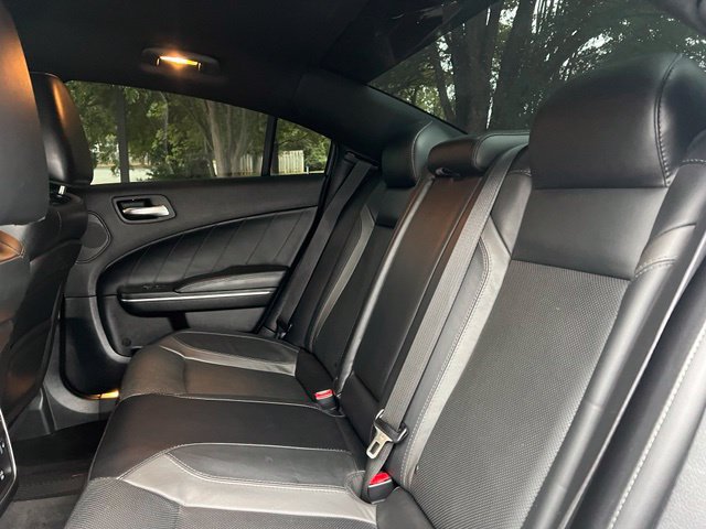 Used 2015 Dodge Charger R/T w/ Plus Group RWD image 14