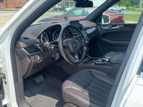 Used 2019 Mercedes-Benz GLS 450 4MATIC image 10