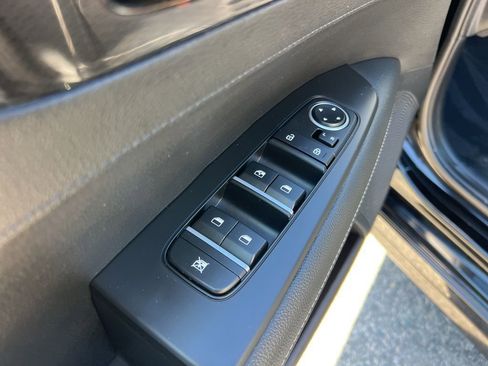 Certified 2023 Kia Forte GT-Line FWD image 12