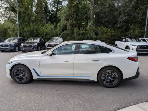 Used 2024 BMW i4 xDrive40i image 6