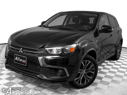 Used 2019 Mitsubishi Outlander Sport ES FWD image 1