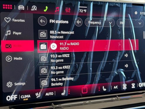 New 2026 Volkswagen Tiguan SE image 17