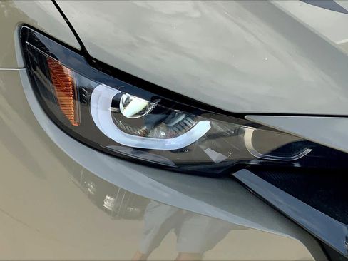 New 2026 MAZDA CX-50 Meridian Edition w/ Apex Package AWD/4WD image 13