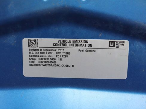 Used 2017 Chevrolet Volt Premier w/ Driver Confidence II Package FWD image 7