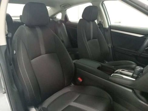 Used 2020 Honda Civic EX image 17
